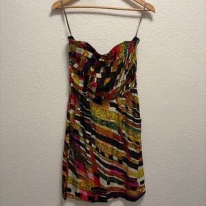 Charlie Jade 100% Silk strapless mini Dress Womenโs Size Medium pockets pleated